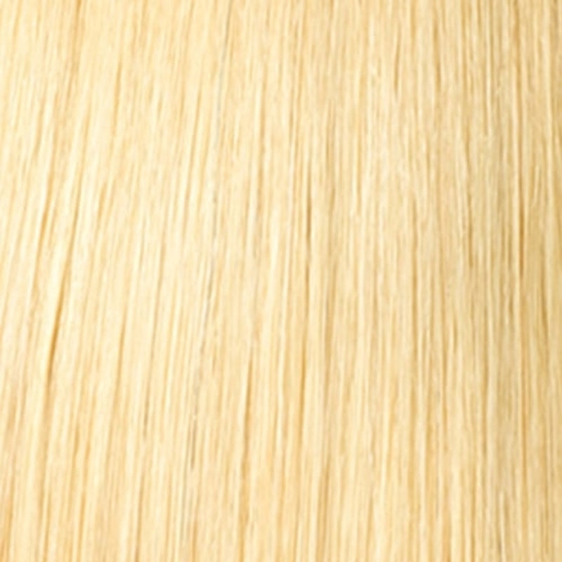 OUTRE X-Pression Natural Kinky Twist hair braid in blonde color with smooth texture