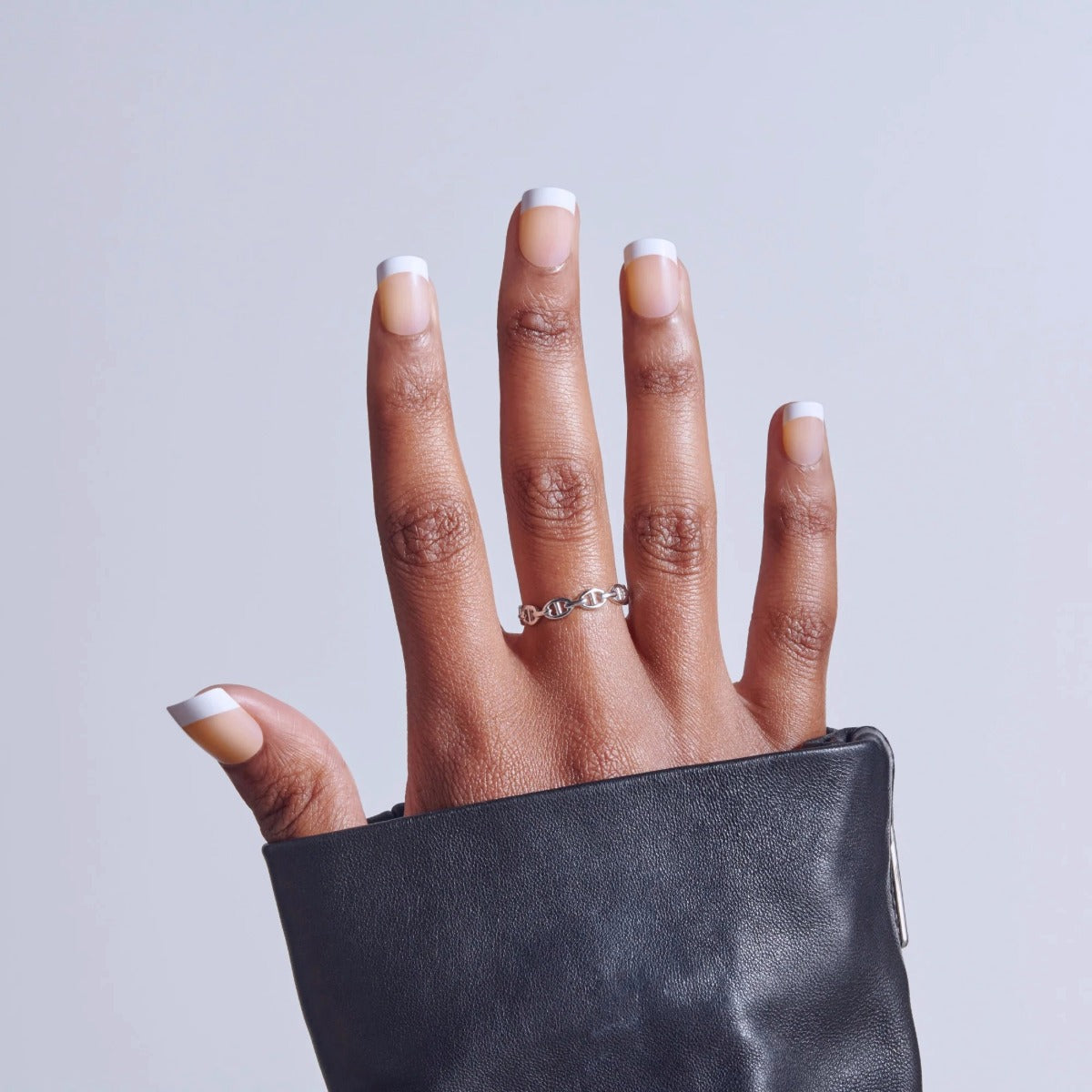 KISS NEW YORK Core French Nails [If You Dare] #CF02