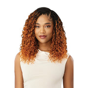 OUTRE boho box braids hair extensions with curly ombre style in black and copper on woman