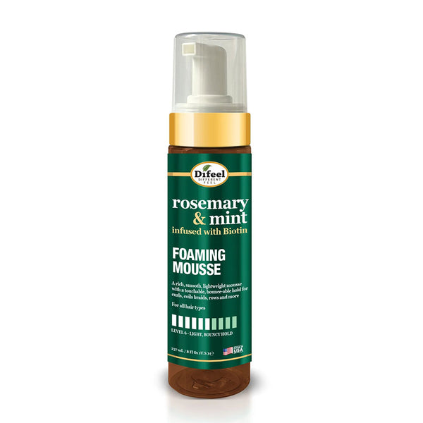 Mousse moussante au romarin et à la menthe infusée à la biotine