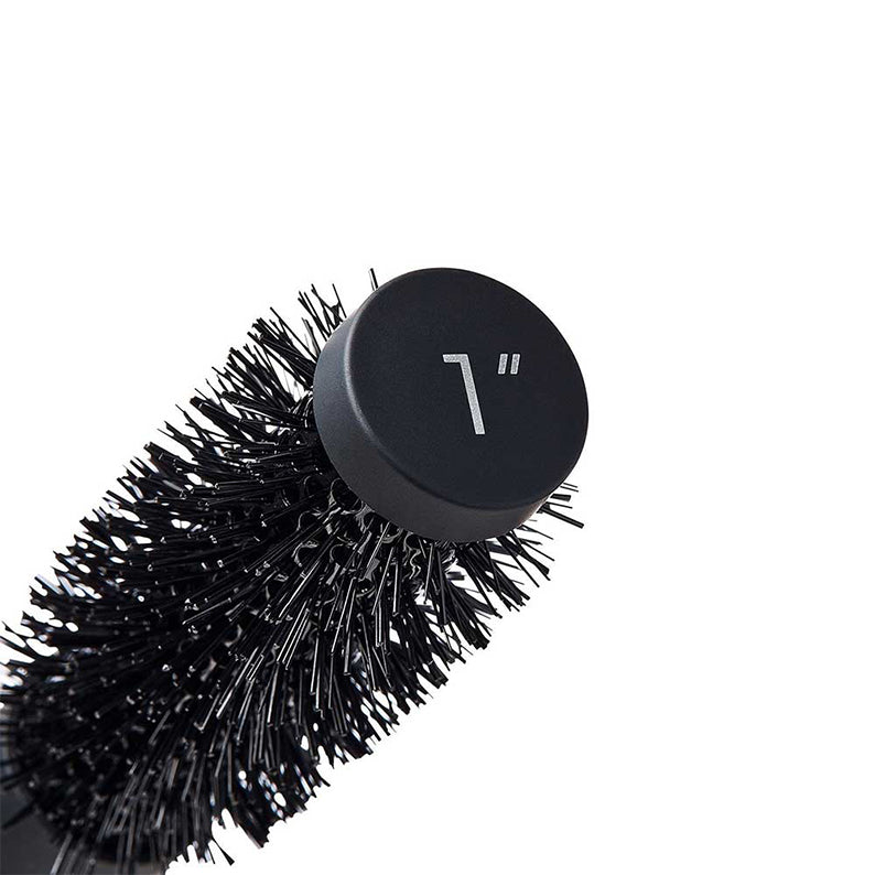 RED BEAUTY by KISS small thermal round brush one inch barrel with dense nylon bristles for styling volume