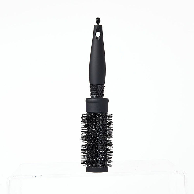 RED BEAUTY by KISS black thermal round brush for blowouts with vented barrel and nylon bristles