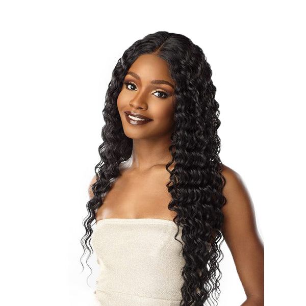 SENSATIONNEL Synthetic HD Ear-to-ear Lace Wig BUTTA UNIT 15