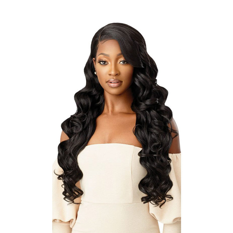 OUTRE Melted Hairline Lace Front Chandell