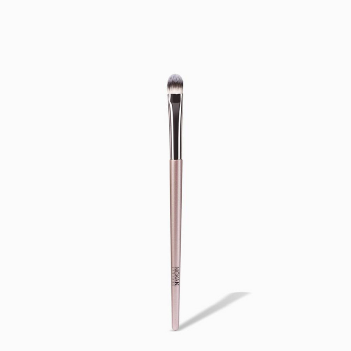 NICKA K Round Eyeshadow Brush #TBPK12