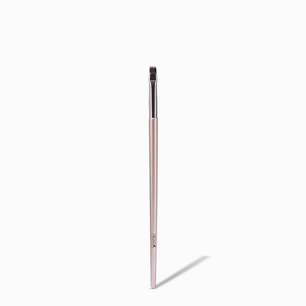 NICKA K Flat Eyeliner Brush #TBPK17