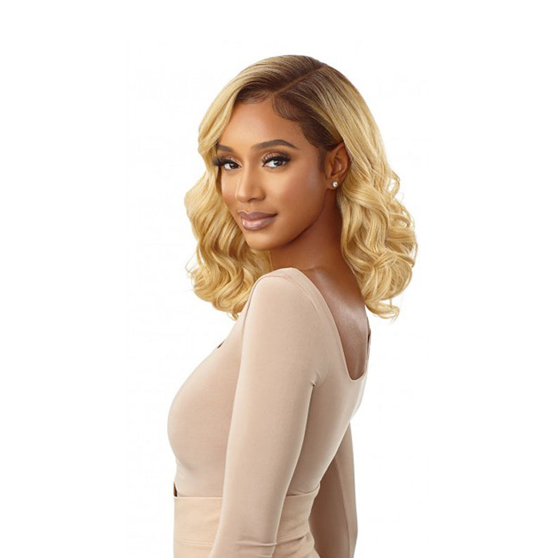 OUTRE blonde wavy shoulder length bob with side part melted hairline lace front wig for natural look