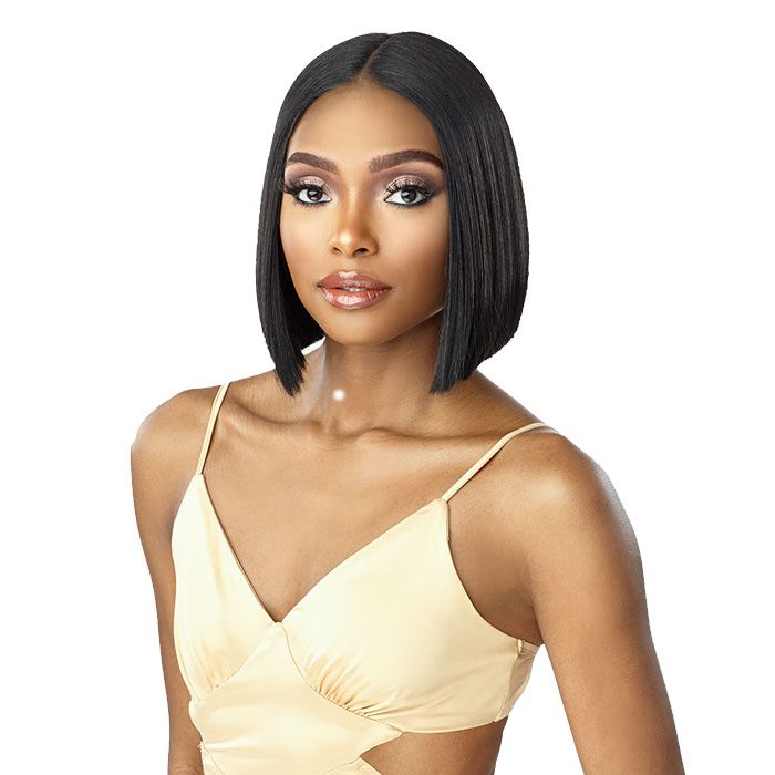 SENSATIONNEL HD Ear-to-ear Lace Wig BUTTA UNIT 22