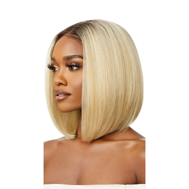 OUTRE 13x4 lace front wig straight bob honey blonde sleek angled bob with natural center part