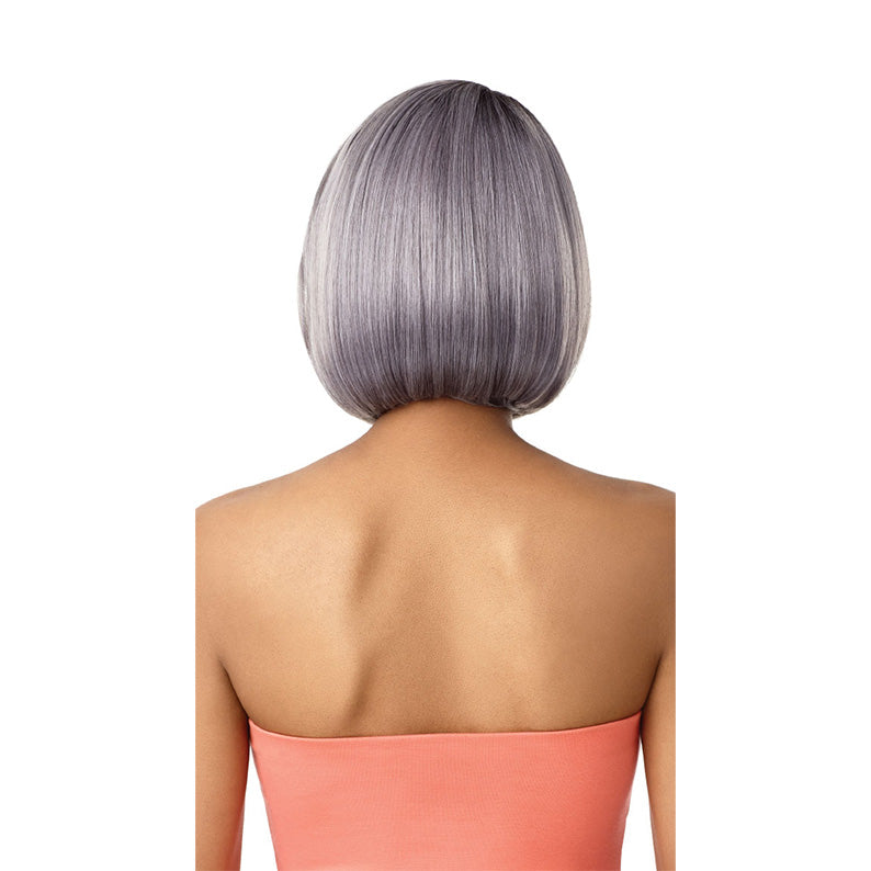 OUTRE synthetic bob wig for women in silver gray sleek straight short bob shown from back